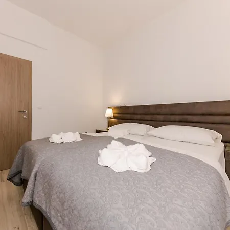 Palomia A Appartement Split